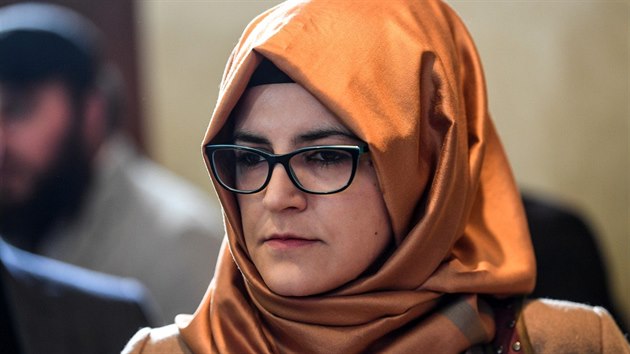 Snoubenka zavražděného saúdskoarabského novináře Džamála Chášukdžího Hatice Cengizová (11. listopadu 2018)