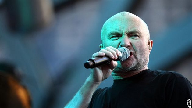 Phil Collins z kapely Genesis - Turn It On Again Tour, Praha (20. června 2007)