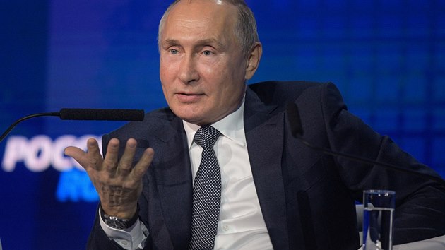 Rusk prezident Vladimir Putin na investinm fru v Moskv (28. listopadu 2018)