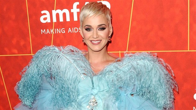 Katy Perry na amfAR Inspiration Gala (18. jna 2018, Beverly Hills)