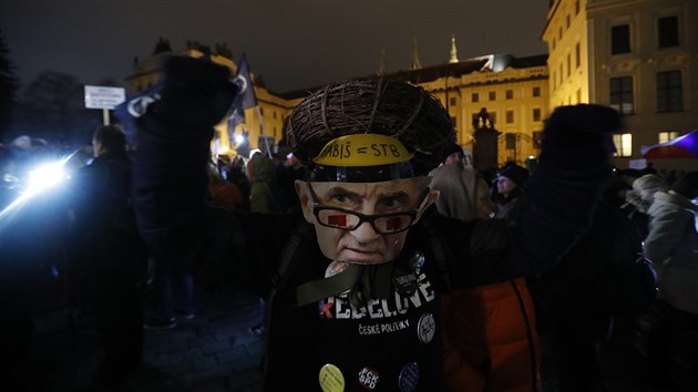 Demonstrace proti premirovi Andreji Babiovi v Praze. (23. listopadu 2018)