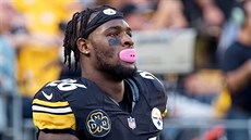 Le'Veon Bell (26) v minulé sezon patil k nejlepím hrám NFL, letos stávkuje...