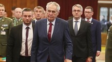 Prezident Milo Zeman pichází na velitelské shromádní Armády R v Praze....