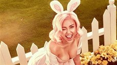 Miley Cyrus na Instagramu, 2018, velikonoce