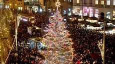 Rozsvícení vánoního stromu na brnnském námstí Svobody doprovázené...