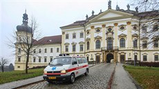 Kláterní Hradisko, v nm sídlí Vojenská nemocnice Olomouc