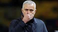 José Mourinho, trenér fotbalist Manchesteru United, bhem utkání Ligy mistr...