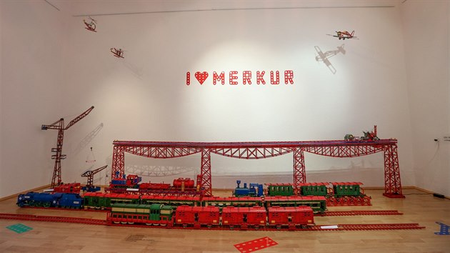 Modely z dětské stavebnice Merkur jsou k vidění v muzeu v Blatné.