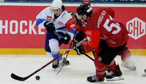 Momentka z duelu Ligy mistr Kometa Brno - Frölunda Indians.
