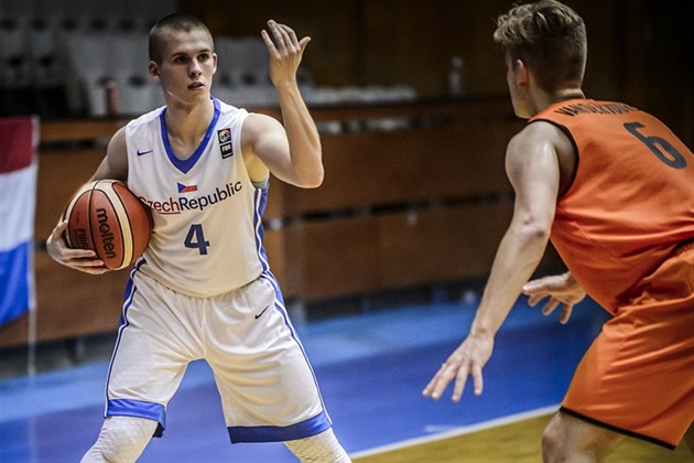 Ostrava konečně sází také na mladé Čechy, Nábělek potvrzuje zlepšení