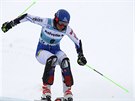 Slovenka Petra Vlhová skáe do cíle paralelního slalomu ve Svatém Moici.