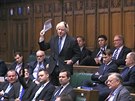 Exministr zahranií a zastánce brexitu Boris Johnson v parlamentu (4.12.2018)