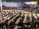 Delegáti CDU na sjezdu Kesanskodemokratické unie (CDU) v Hamburgu pi volb...