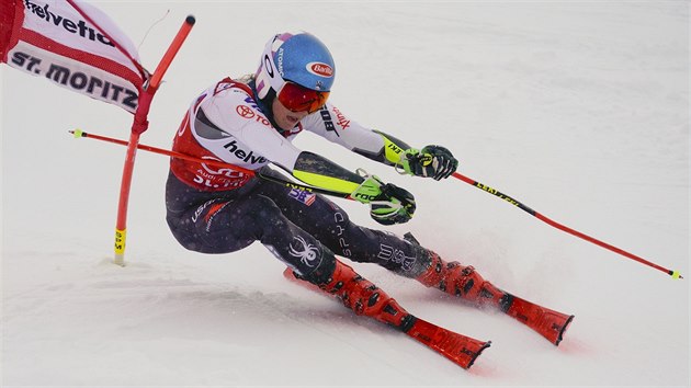 Mikaela Shiffrinov ve slalomu ve Svatm Moici.