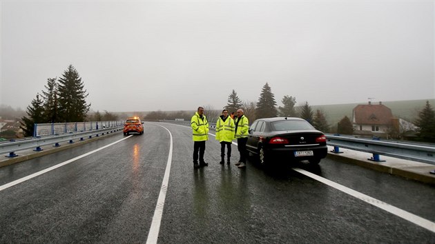 Silnii dokonili stavbu mostu na silnici  I/43 u ern Hory. Nklady in 64 milion korun. (7. prosince 2018)