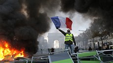 Hnutí žlutých vest opět demonstruje v Paříži a dalších francouzských městech...