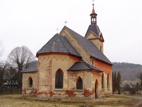 V roce 2005 byl kostel v Heřmanicích v Podještědí zapsaný do seznamu kulturních...