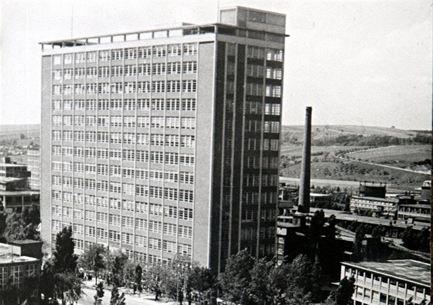 Podnikatelé ve víru bouřlivých dějin. Od posledních Přemyslovců přes Baťu po 21. století