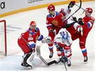 Dominik Kubalík (uprosted) stílí gól v utkání Channel One Cupu proti Rusku.