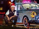 Calvin Lee z britského Scunthorpe se nechal inspirovat vánoním kamionem...