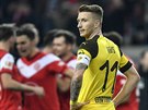 Dortmundský kapitán Marco Reus je zklamaný z výsledku s Düsseldorfem.