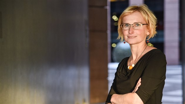 M�stop�edsedkyn� KS�M Kate�ina Kone�n� vede kandid�tku do Evropsk�ho parlamentu.