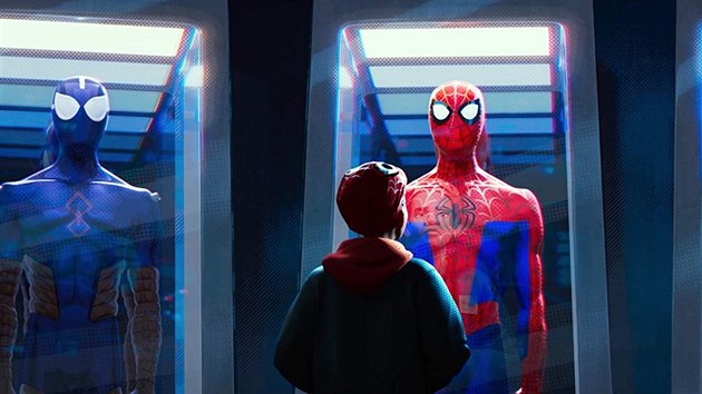 Záběr z filmu Spider-Man: Paralelní světy