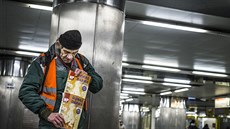 Pan Václav je poctivý. V Let�anech prodává roky.