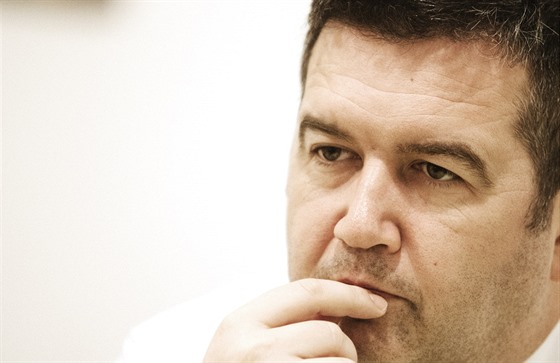 Ministr vnitra a p�edseda �SSD Jan Ham��ek p�i rozhovoru pro IDNES.cz