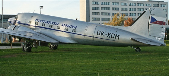 Podobný typ stroje (Dakota) byl nasazen i na osudný let OK-584