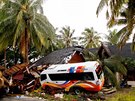 Indonésii zasáhla niivá vlna tsunami. (24. prosince 2018)