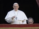 Pape Frantiek pi tradiním poselství Mstu a svtu (Vatikán, 25.12.2018)
