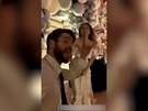 Takto Miley Cyrusová s manelem ádili na vlastní svatb