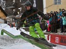 Horsefeathers Iron Jam 2017, zvod snowboardist a lya na umle vybudovan...