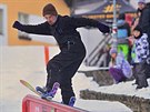 Horsefeathers Iron Jam 2017, zvod snowboardist a lya na umle vybudovan...