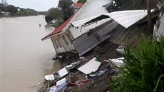 Filipíny postihly sesuvy pdy a záplavy, které vyvolal tajfun. (30. prosince...