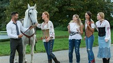 Z hudebního filmu Hotel Hvzdá