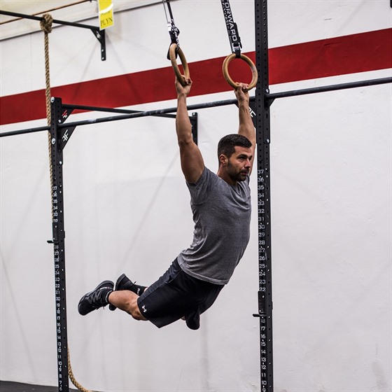 CrossFit je navrácení zpt k tomu podstatnému, me si to pedstavit jako...