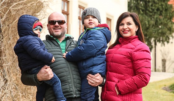 Andrea Kalivodová, její manžel Radek Tögel a synové Sebastian a Adrian (28....