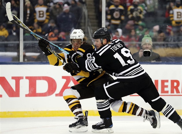 Toews v příští sezoně NHL hrát nebude, hokejovou kariéru však neukončil