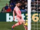Lionel Messi z Barcelony dává gól v zápase s Getafe.