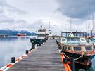 Ushuaia je významným pístavem, kde kotví velké dopravní lod i luxusní...