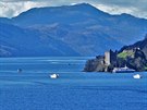 Urquhart Castle, nabízející skvlý výhled na Loch Ness, je bohuel i na...