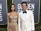 Irina Šaiková a Bradley Cooper na Zlatých glóbech (Beverly Hills, 6. ledna 2019)