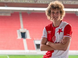 Fotbalista Alex Krl pestoupil z Teplic do Slavie. V Edenu podepsal smlouvu do...