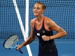 Karolna Plkov slav triumf na turnaji v Brisbane.