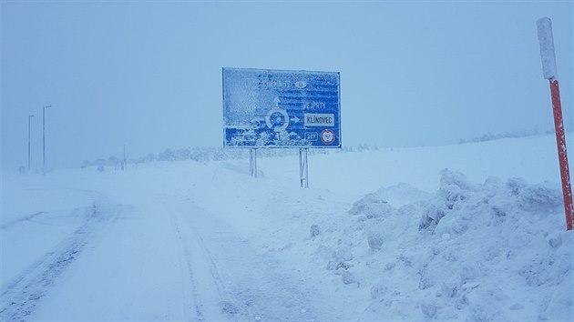 Zasnen silnice na Bom Daru. (9. 1. 2019)