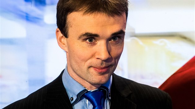 Mluv�� �esk� obchodn� inspekce Ji�� Fr�hlich v diskusn�m po�adu iDNES.cz Rozst�el. (7. ledna 2019)