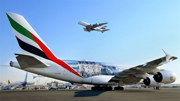Airbus A380 společnosti Emirates v barvách fotbalového klubu Real Madrid poprvé přistál v Praze 28. 12. 2018.