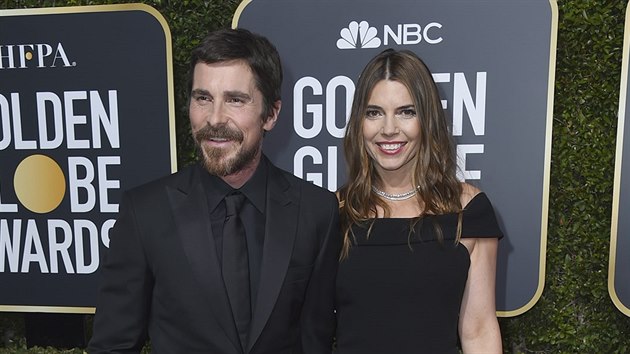 Christian Bale a Sibi Blazicov na Zlatch glbech (Beverly Hills, 6. ledna 2019)